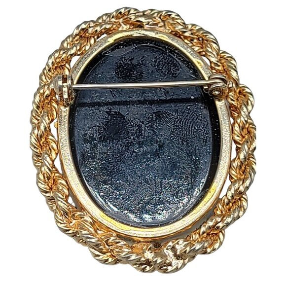 Black & Frosted Glass Cameo Brooch Gold Tone Vintage Victorian Lady Pin - Picture 6 of 14